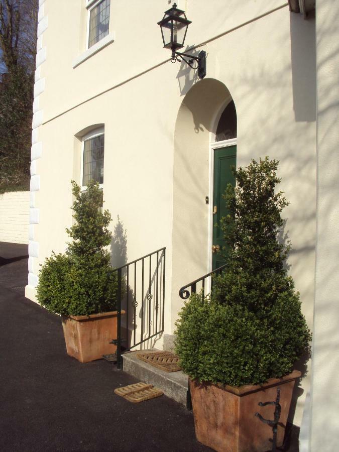 Woodlands Bed & Breakfast Лу Екстериор снимка